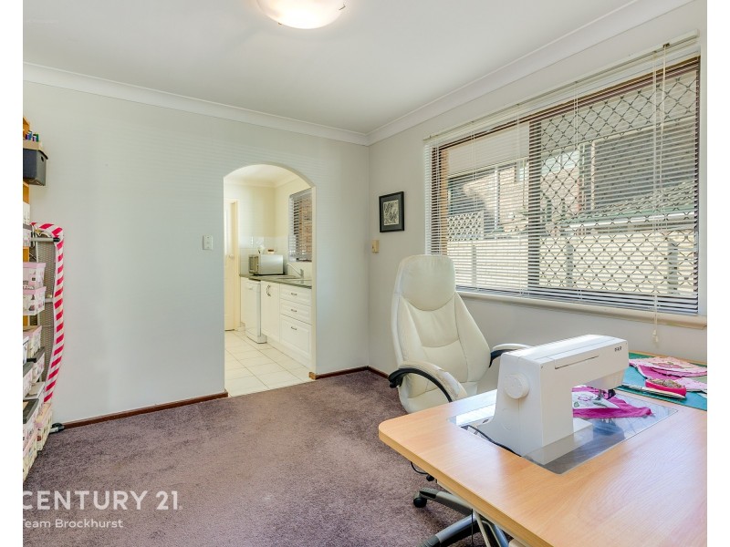90 Regency Drive, Thornlie WA 6108