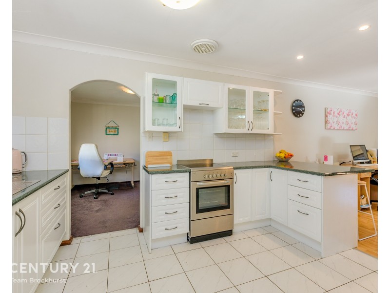 90 Regency Drive, Thornlie WA 6108