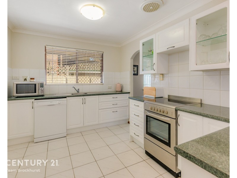 90 Regency Drive, Thornlie WA 6108
