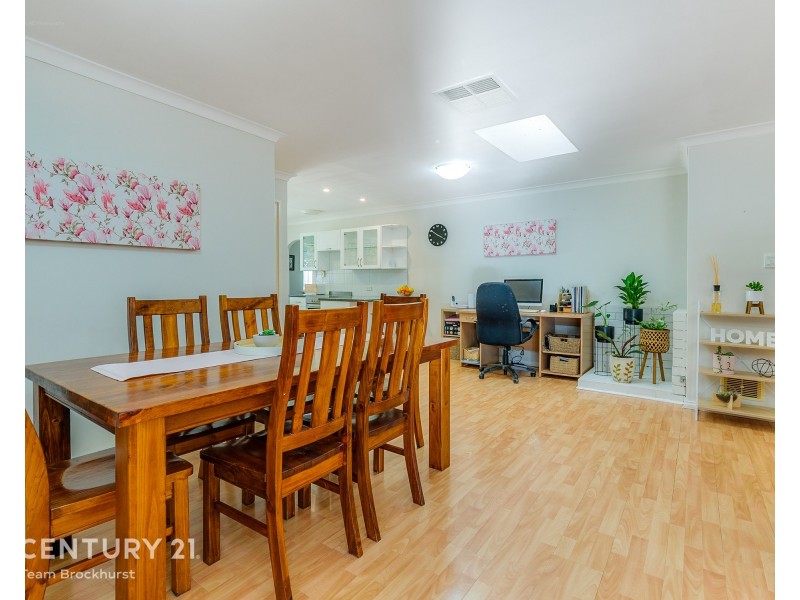 90 Regency Drive, Thornlie WA 6108