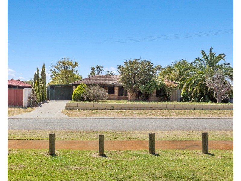 4 Chandilla Street, Gosnells WA 6110