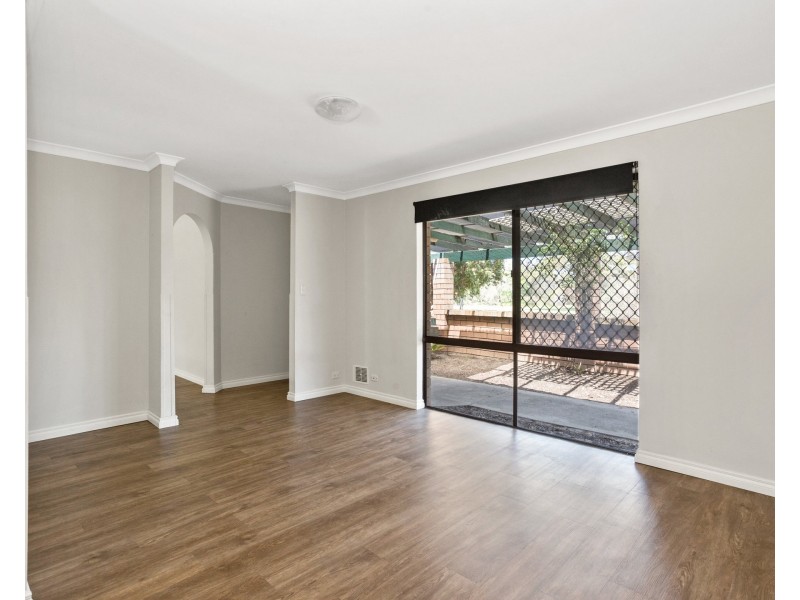 4 Chandilla Street, Gosnells WA 6110