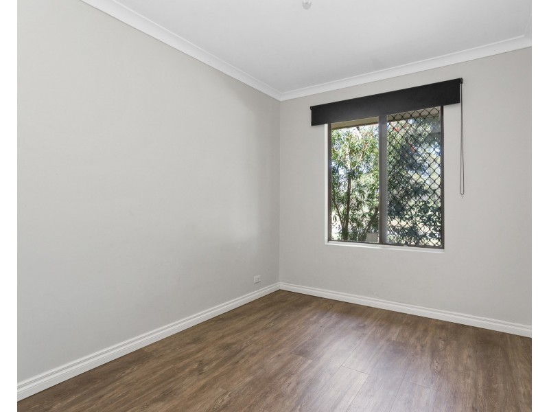 4 Chandilla Street, Gosnells WA 6110