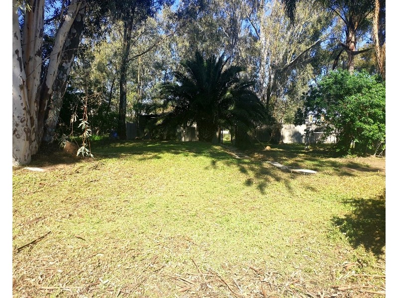 126 Mills Road West, Martin WA 6110