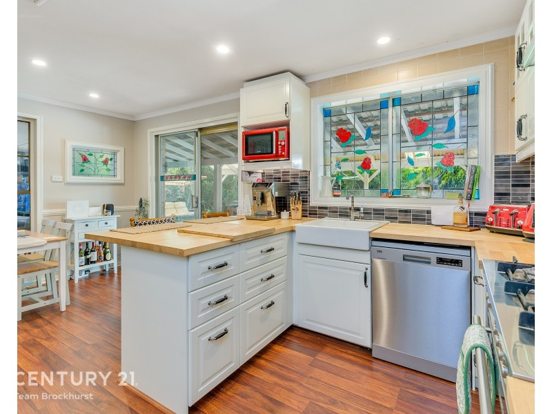30 Salix Way, Forrestfield WA 6058