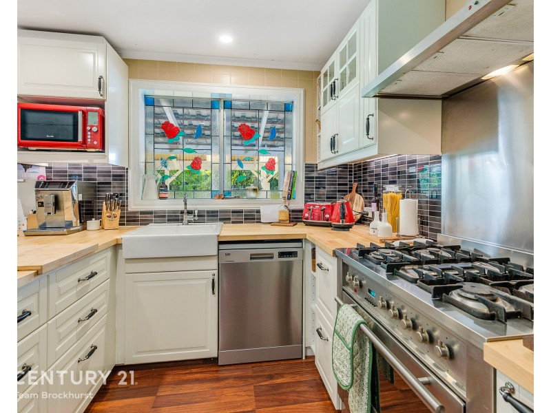 30 Salix Way, Forrestfield WA 6058