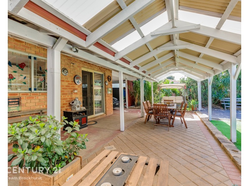 30 Salix Way, Forrestfield WA 6058