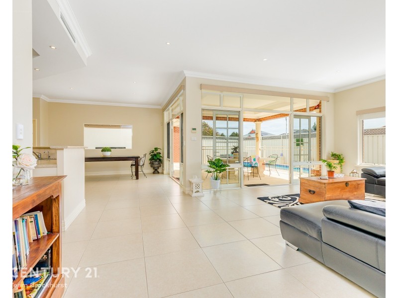 27 Lexington Avenue, Canning Vale WA 6155