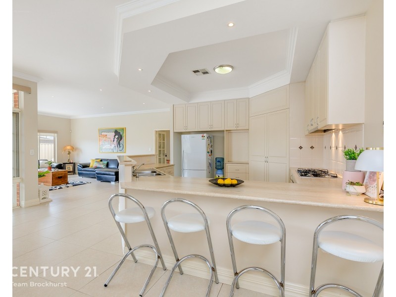 27 Lexington Avenue, Canning Vale WA 6155