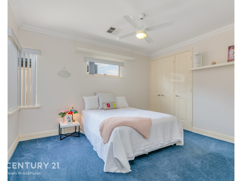 27 Lexington Avenue, Canning Vale WA 6155