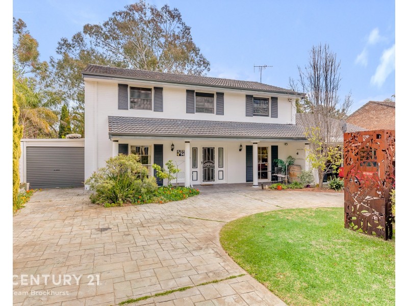 84 Regency Drive, Thornlie WA 6108