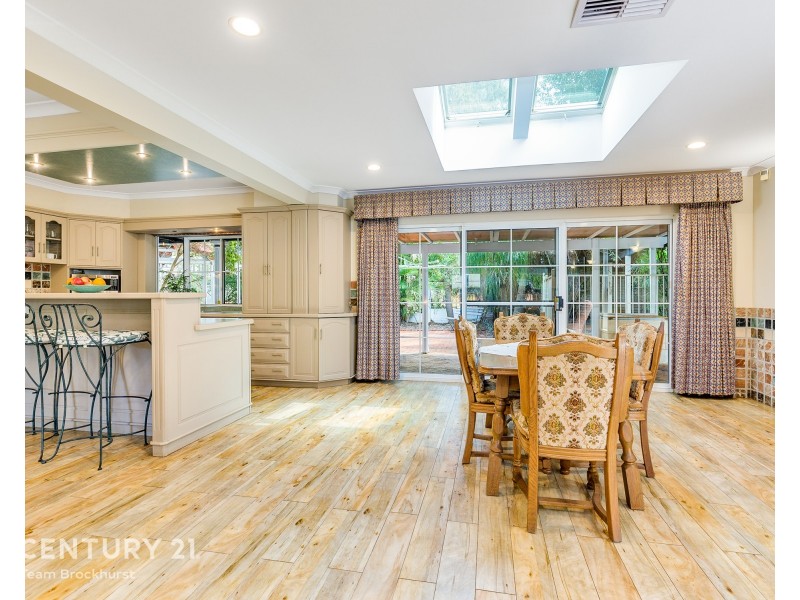 84 Regency Drive, Thornlie WA 6108