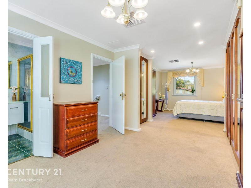 84 Regency Drive, Thornlie WA 6108