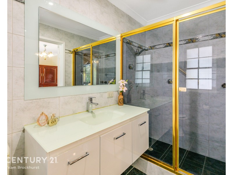 84 Regency Drive, Thornlie WA 6108