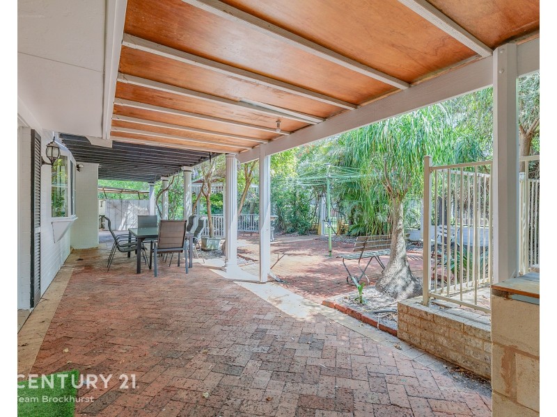 84 Regency Drive, Thornlie WA 6108