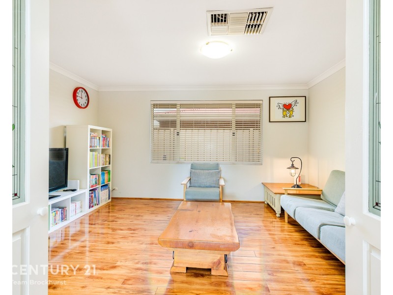 66 Flowerwood Way, Huntingdale WA 6110