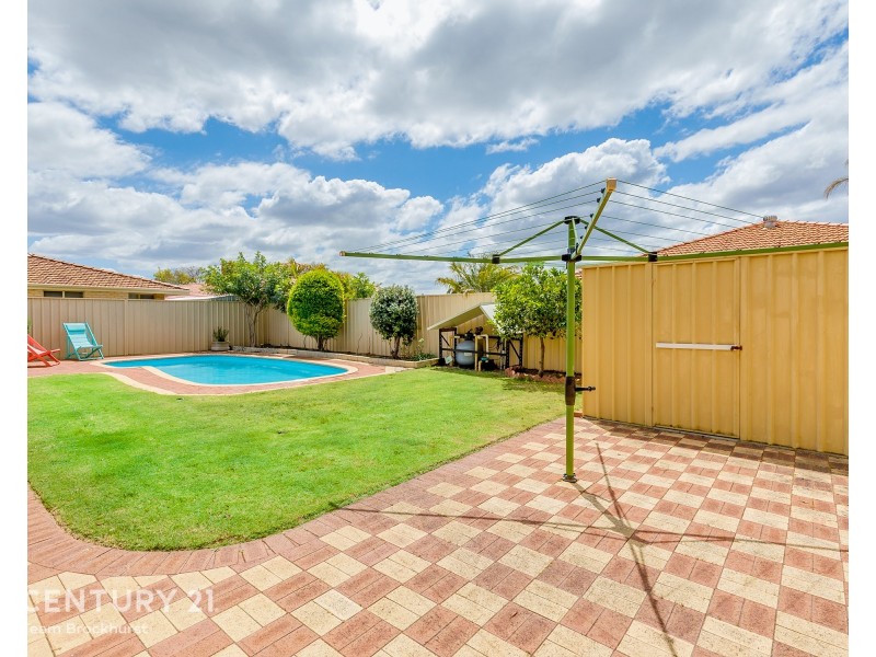 66 Flowerwood Way, Huntingdale WA 6110