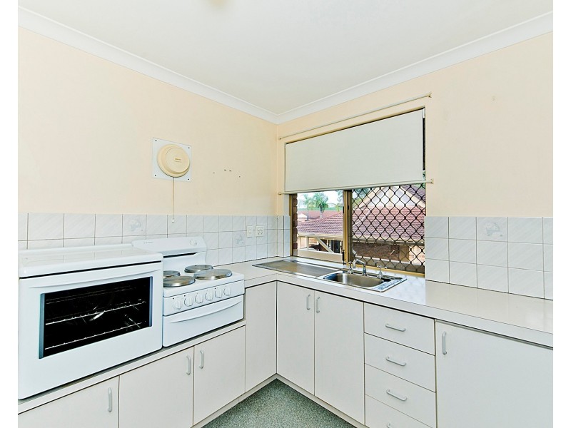 36/24 Southdown Place, Thornlie WA 6108