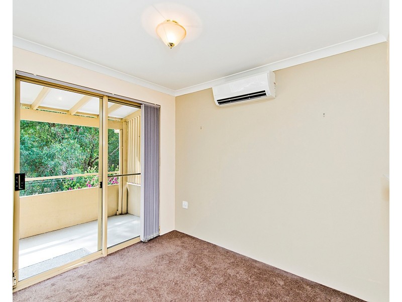 36/24 Southdown Place, Thornlie WA 6108
