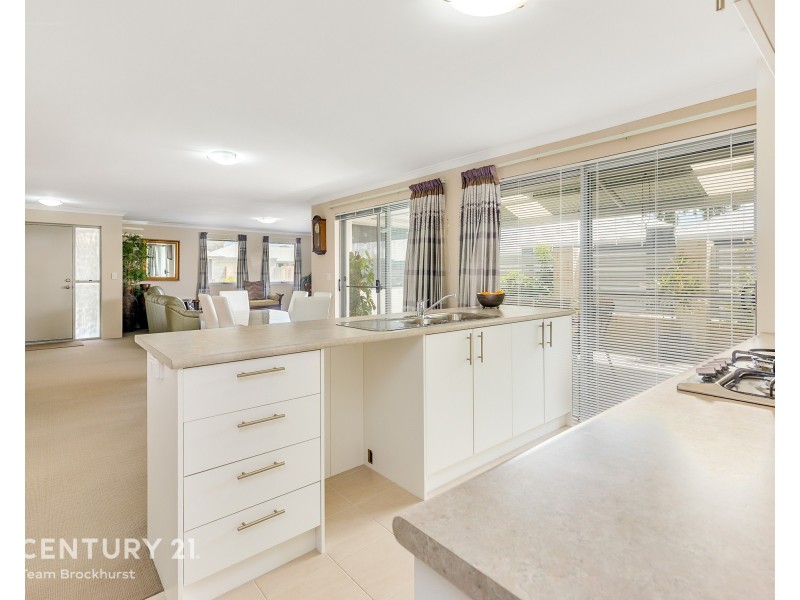 25B Moonlight Court, Huntingdale WA 6110