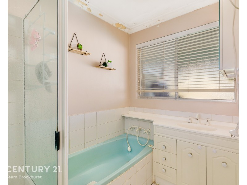 8 Ashurst Place, Huntingdale WA 6110