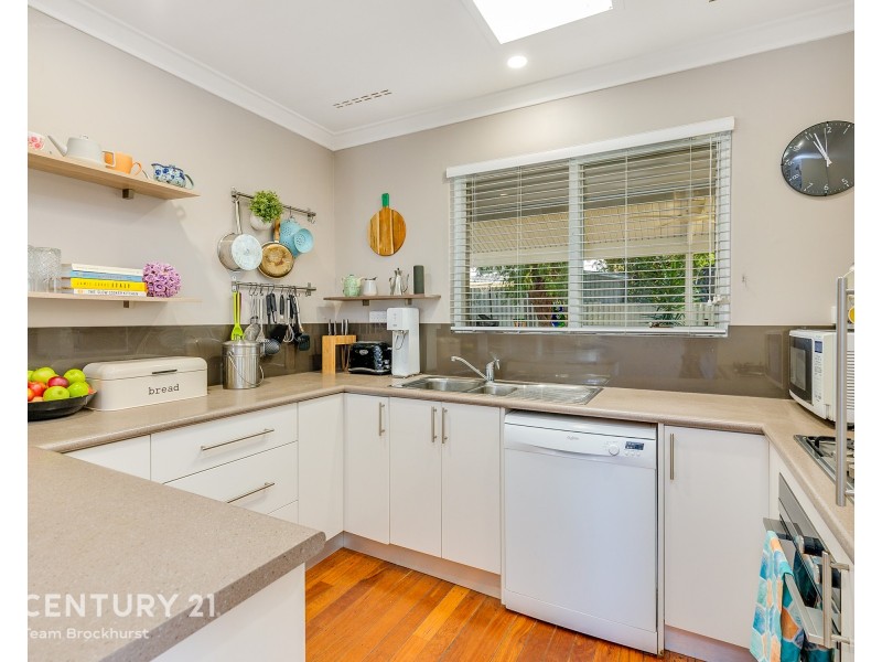 5 Chells Court, Thornlie WA 6108