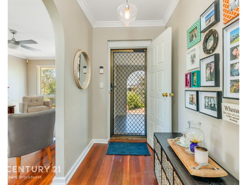 5 Chells Court, Thornlie WA 6108