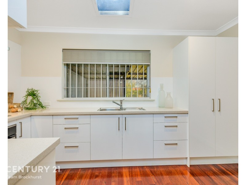 27 Tremlett Street, Thornlie WA 6108