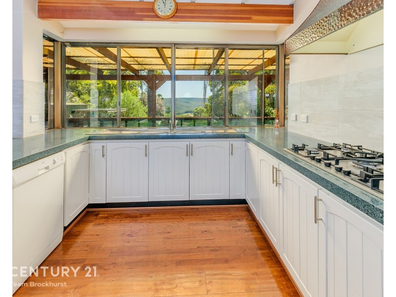 29 Baden Road, Bickley WA 6076