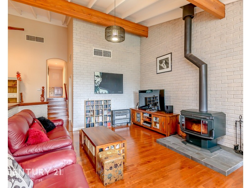 29 Baden Road, Bickley WA 6076