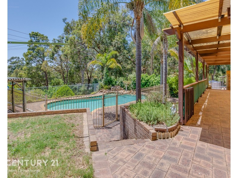 29 Baden Road, Bickley WA 6076