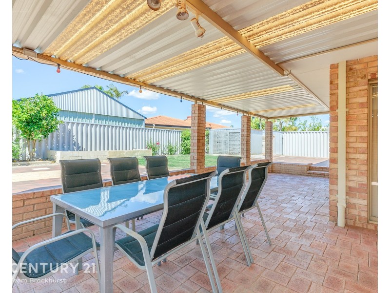 30 Tea Tree Way, Thornlie WA 6108