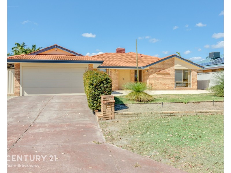 30 Tea Tree Way, Thornlie WA 6108