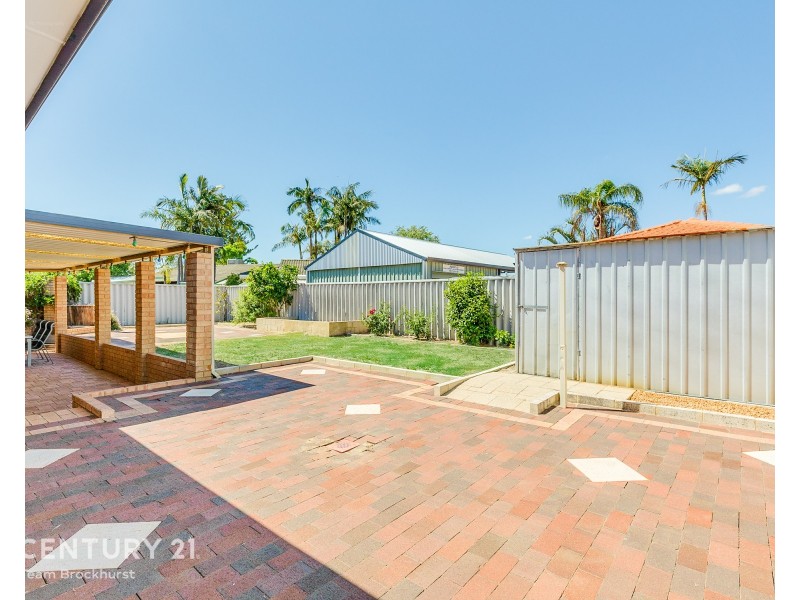 30 Tea Tree Way, Thornlie WA 6108