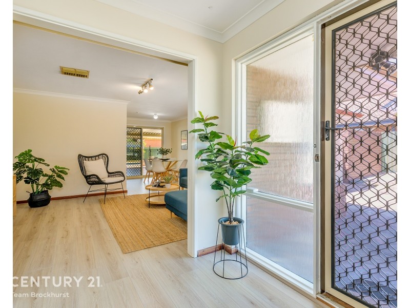32 Griffith Way, Thornlie WA 6108