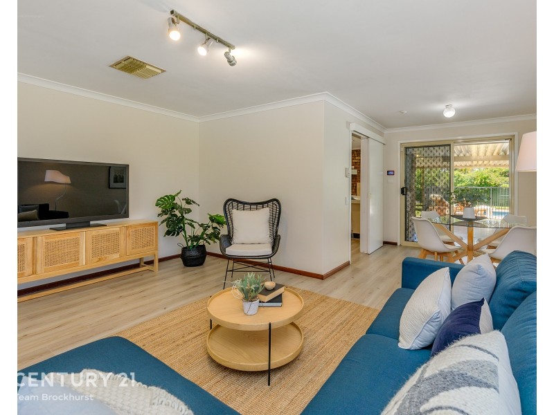 32 Griffith Way, Thornlie WA 6108