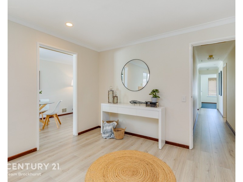 32 Griffith Way, Thornlie WA 6108