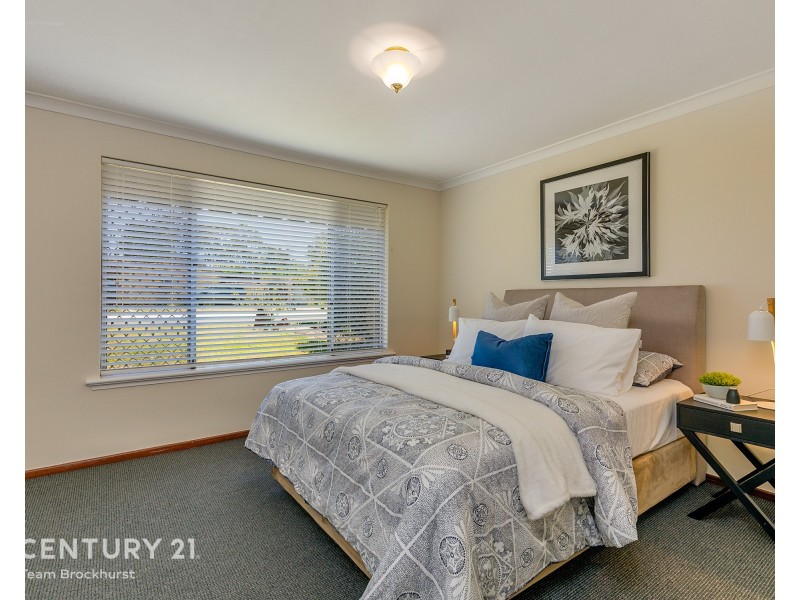32 Griffith Way, Thornlie WA 6108