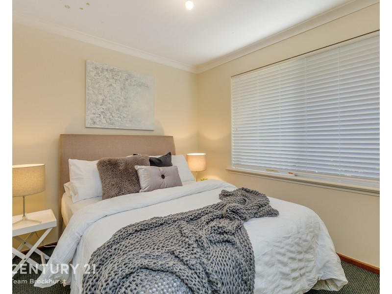 32 Griffith Way, Thornlie WA 6108