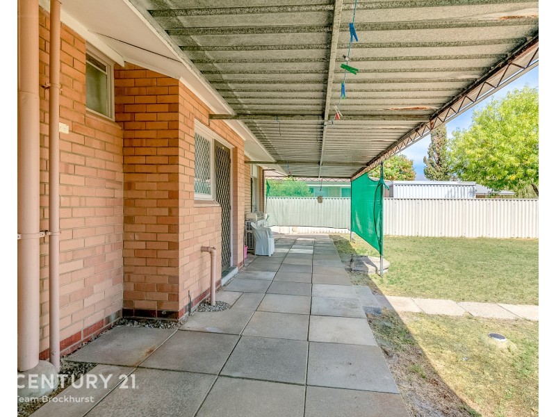 9 Earls Court, Thornlie WA 6108