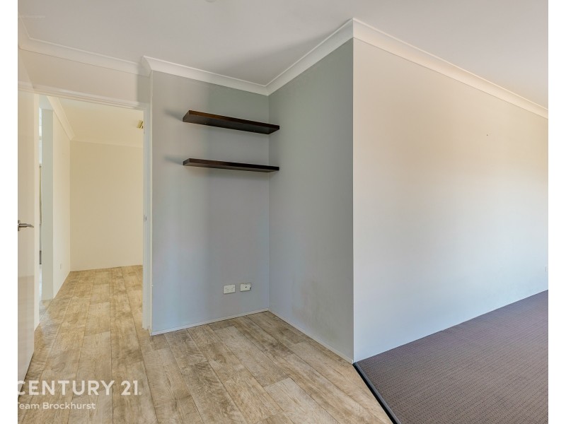 15 Madden Place, Huntingdale WA 6110