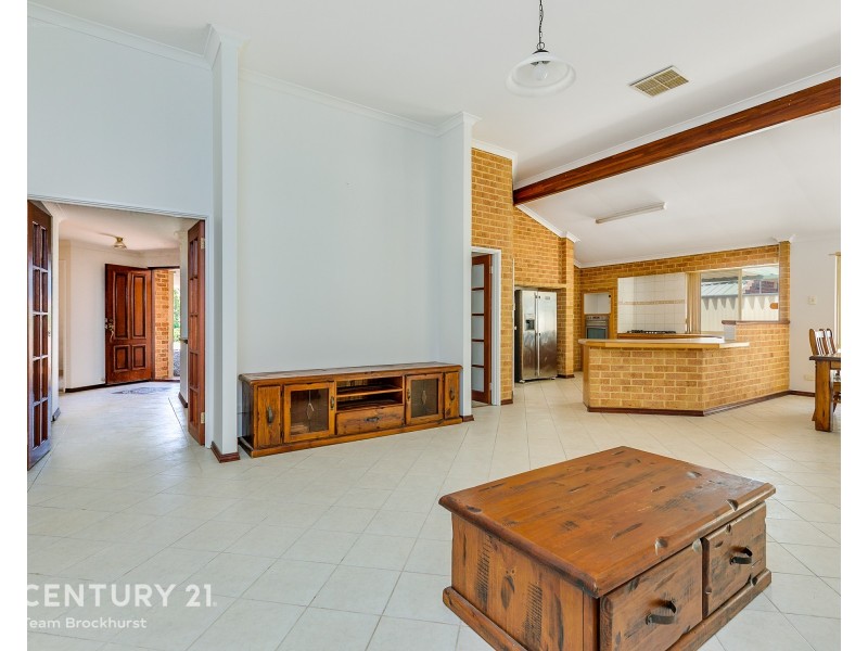 3 Goodwood Way, Canning Vale WA 6155