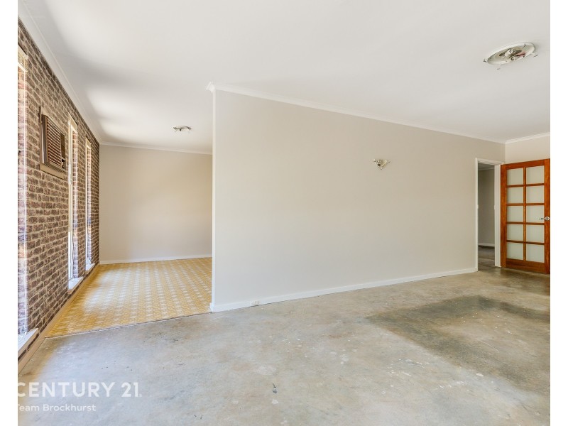 38 Windsor Drive, Gosnells WA 6110