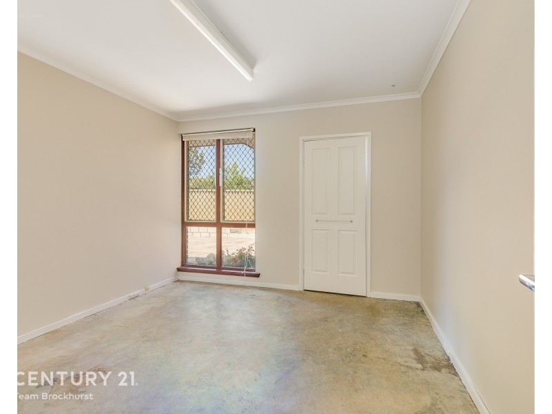 38 Windsor Drive, Gosnells WA 6110
