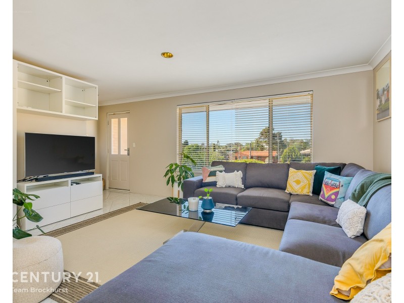 30 Flinders Avenue, Hillarys WA 6025