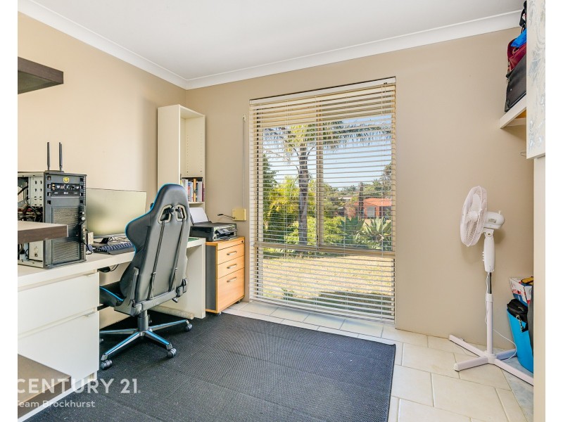 30 Flinders Avenue, Hillarys WA 6025