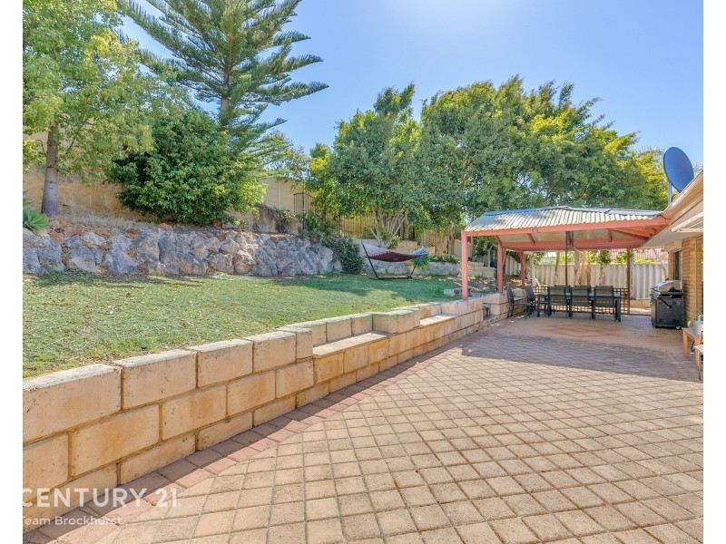 30 Flinders Avenue, Hillarys WA 6025