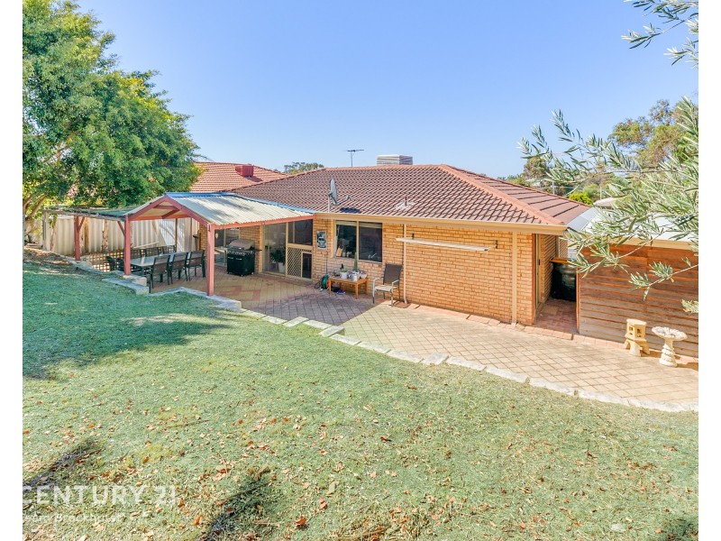 30 Flinders Avenue, Hillarys WA 6025