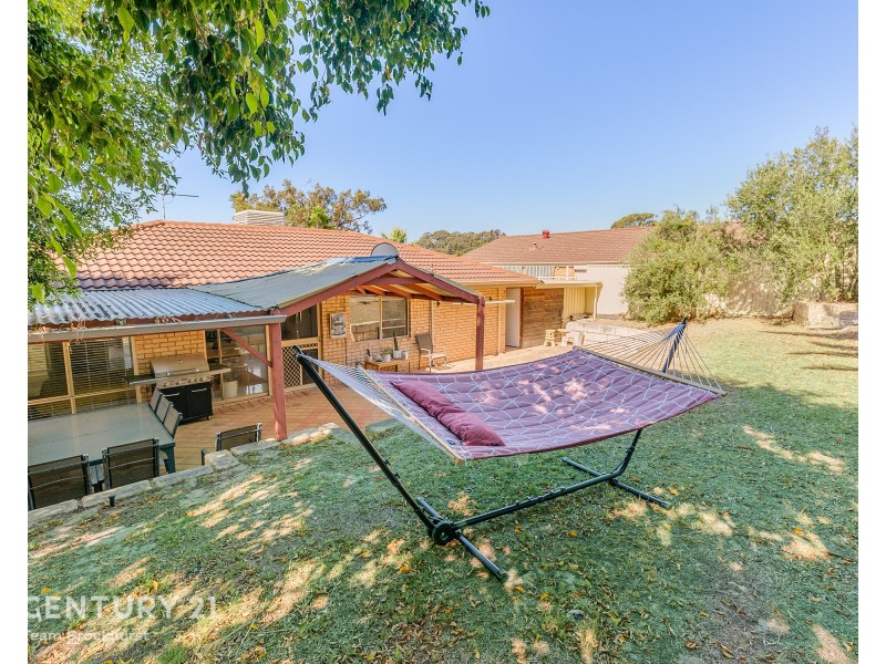 30 Flinders Avenue, Hillarys WA 6025