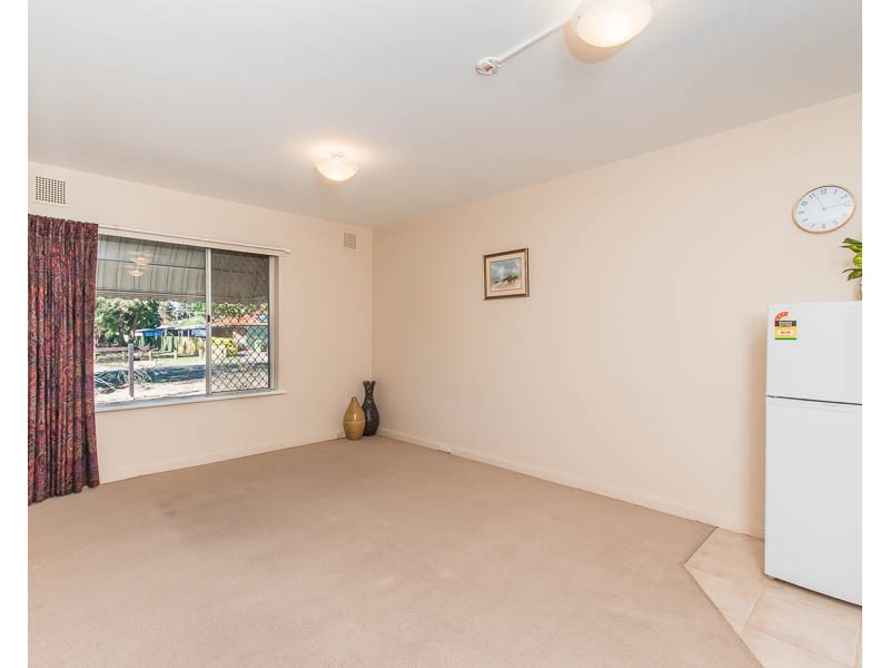 3/45 Probert Road, Thornlie WA 6108